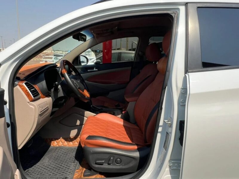 2020 Hyundai Tucson HYUNDAI TUCSON 2020 Comfort 2.0L White