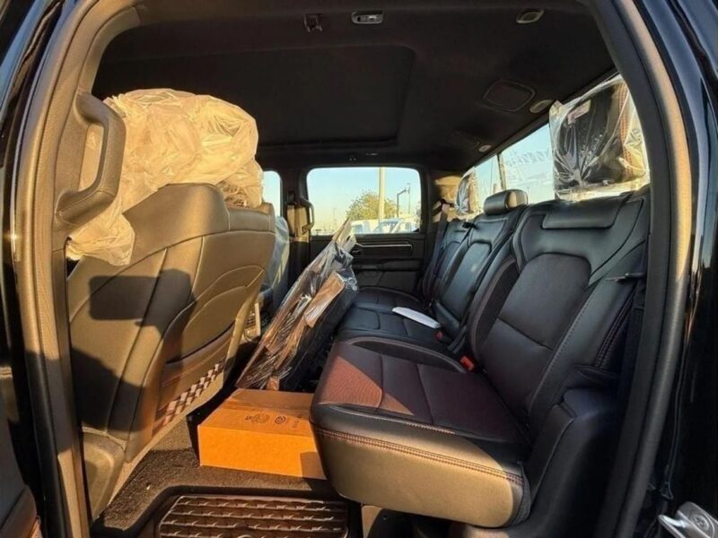 2025 RAM 1500 REBEL X 3.0 TWIN TURBO 4WD Black GCC Specs