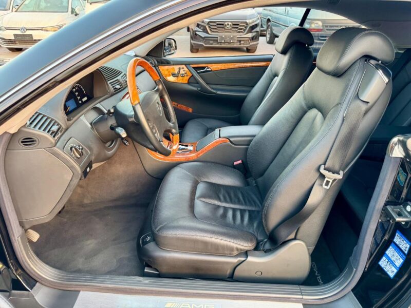 2002 Mercedes-Benz CL 500 5.0 liters V8 Engine Petrol RWD Black