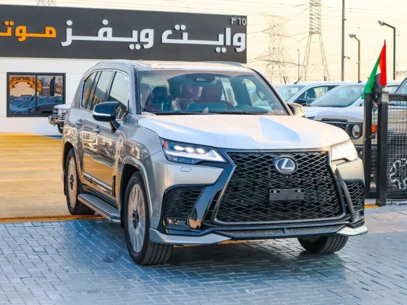 Lexus LX 600 F-Sport 3.5L 2025 Lexus LX 600 F-Sport Silver Red GCC Specs
