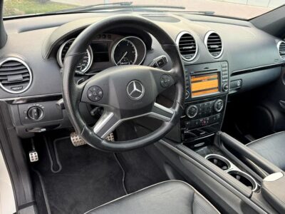 2012 Mercedes-Benz M-Class ML 350 White Black in Perfect Condition