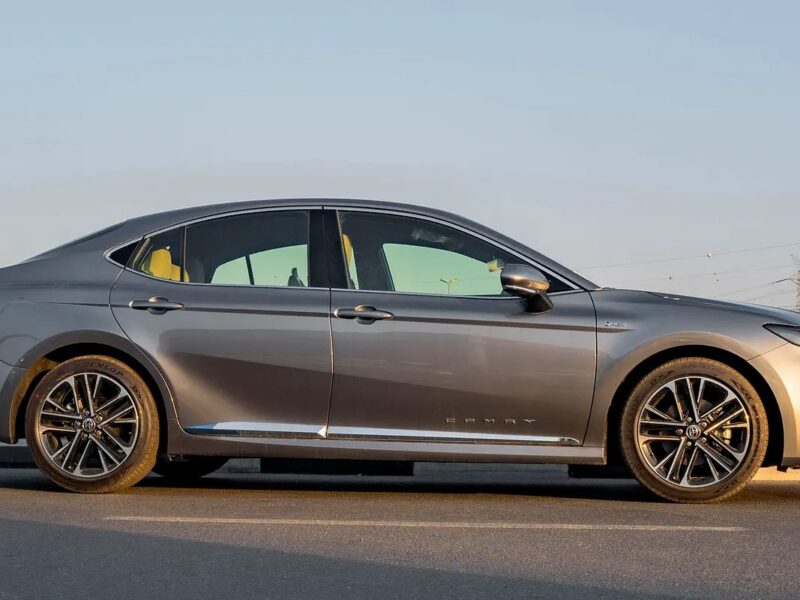 2025 Toyota Camry LE Hybrid 4 Cylinder Engine Grey Beige