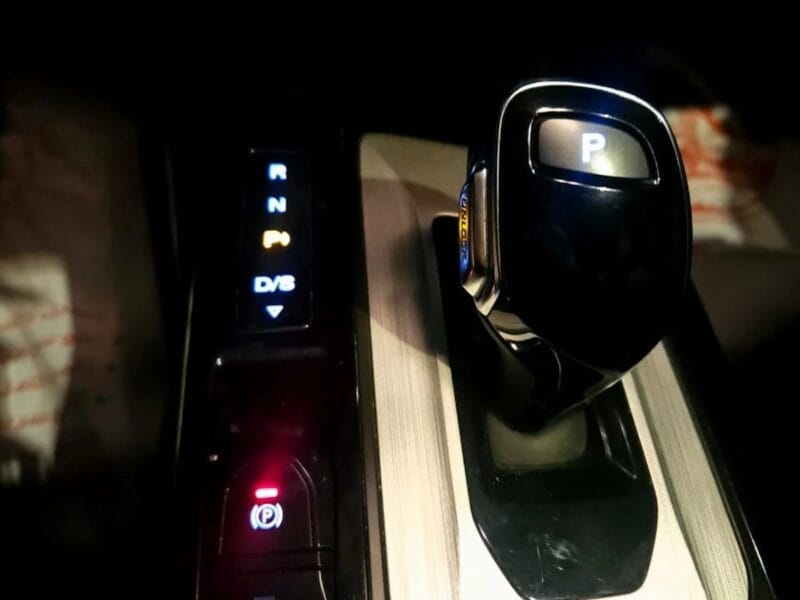 MG GT MG GT 4V 2022 GCC Specs Petrol