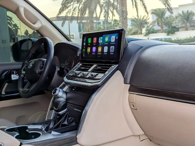 2015 Toyota Land Cruiser GXR TOP Full Option GCC Specs Black Beige