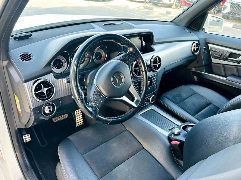 2014 Mercedes-Benz GLK-Class GLK 350 4matic CLEAN CAR White Black