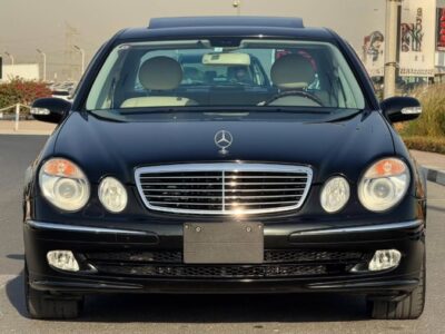 Mercedes Benz E320 3.2-liter V6 Petrol Engine 2004 Black Beige