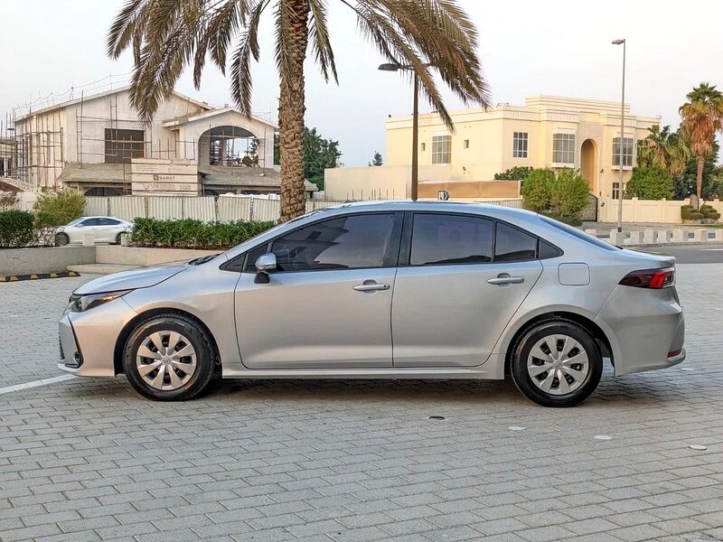 2021 Toyota Corolla XLI 4 Cylinder Engine GCC Specs Silver Grey