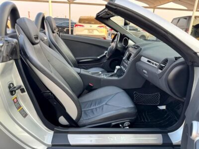2005 Mercedes-Benz SLK-Class SLK 350 in Perfect Condition Silver Black