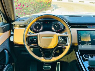 Land Rover Range Rover Sport Dynamic SE P400 3.0L 2023 V6 White Tan