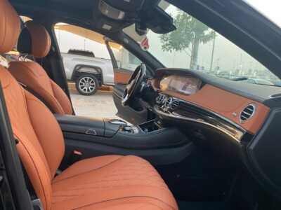 2019 Mercedes Maybach S560 Maybach 5600 litre 8 Cylinder Engine Black Tan