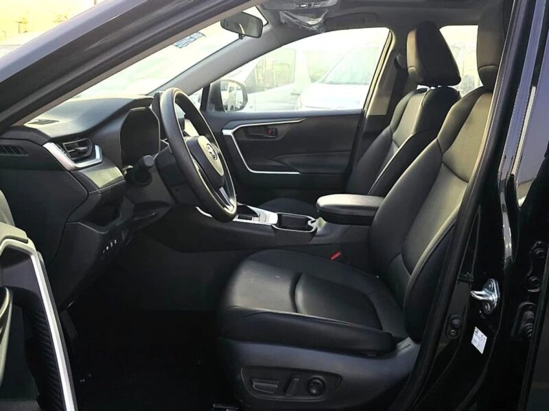 2023 Toyota RAV 4 2.5 litre 4 Cylinder Hybrid 4x2 Full Option Black SUV