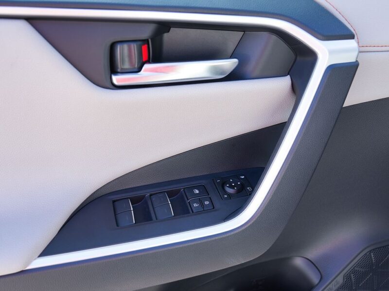 2025 Toyota RAV4 4 Cylinder Engine SUV GCC Specs White Grey