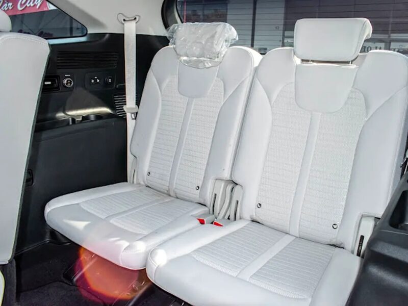 2023 Kia Sorento Base Very Good Condition GCC Specs Grey Beige