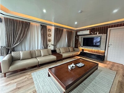 Castle Yacht Charter 70 FT