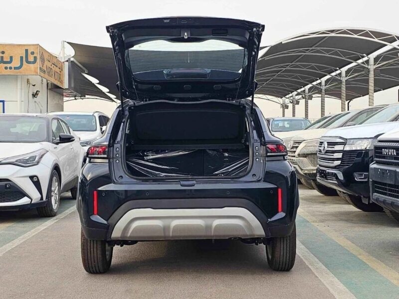 2025 Suzuki Fronx GLX EURO 5 1.5L Engine HYBRID GCC Specs Black