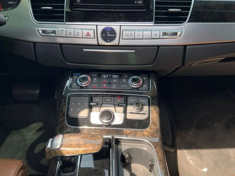 2015 AUDI A8 TFSI QUATTRO 3.0L.4 FULL OPTIONS CLEAN