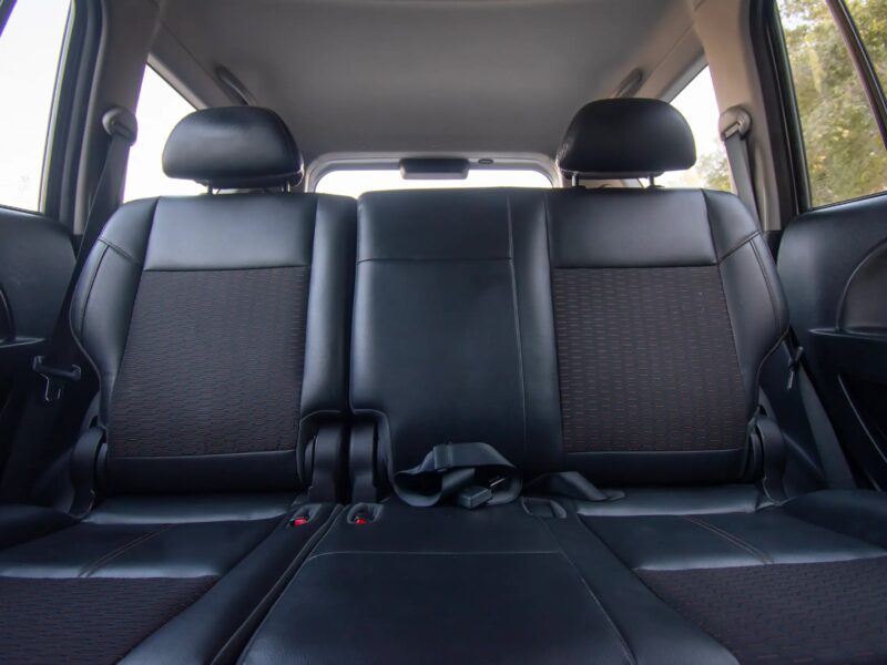 2020 CMC Z7 Standard 4 Cylinder Engine FWD GCC Specs White Black