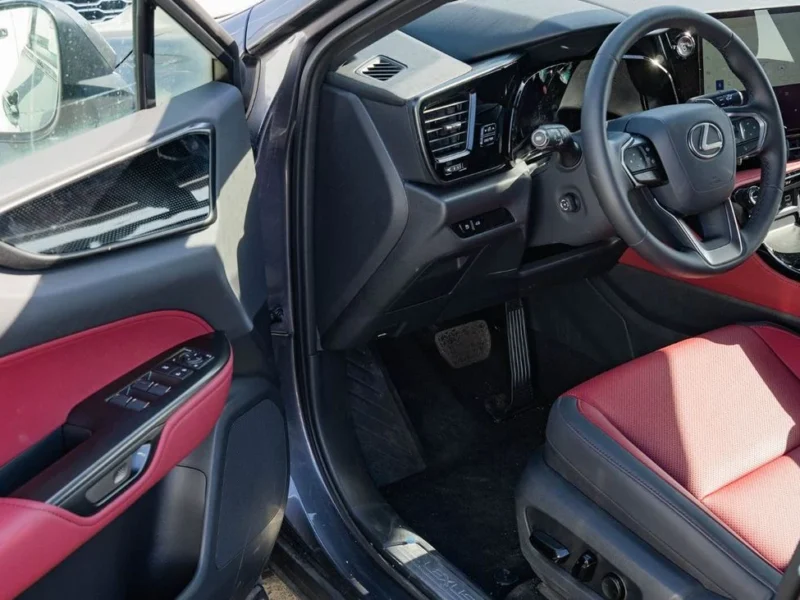 Lexus NX350h Hybrid 2.5L 2025 Lexus NX350h 2.5L AT Hybrid Grey Red