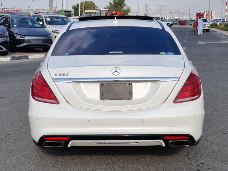 2015 Mercedes-Benz S 500 L 4.0L twin-turbo V8 Engine White Grey