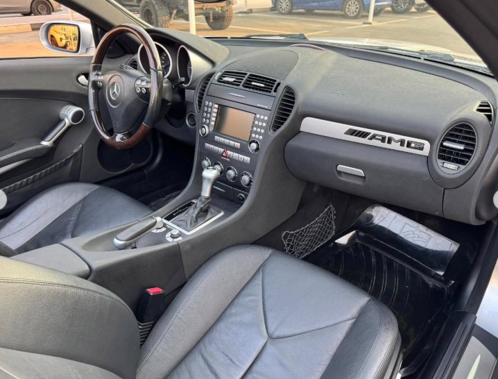 2005 MERCEDES BENZ SLK 350 V6 AUCTION GRADE 4/B Silver Black