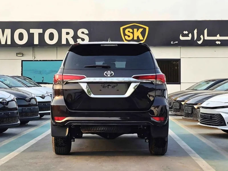 2025 Toyota Fortuner 2.7L V4 PETROL FULL OPTION GCC Specs Brown Tan