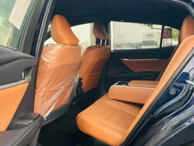 2025 Toyota Camry CAMRY 2.5 HYBRID GCC Specs Blue Tan