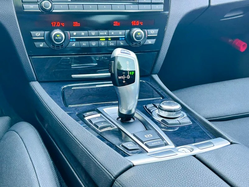 2010 BMW 7-Series 750i CLEAN TITLE Neat & Clean Car Sedan Black