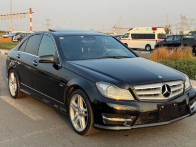 2012 MERCEDES BENZ C350 V6 AUCTION GRADE 4/B Black