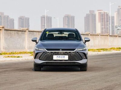 2025 BYD QIN PLUS BYD QIN Plus 1.5L Engine Hybrid Grey Beige