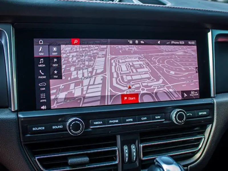 2020 Porsche Macan Standard 4 Cylinders Engine GCC Specs White Red