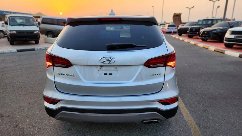 2017 Hyundai Santa Fe Sport 4 Cylinder Engine SUV Silver Grey