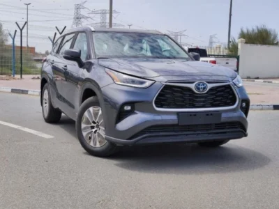 Toyota Highlander GLE 2.5L Hybrid 2023 4WD SUV Grey Black GCC Specs