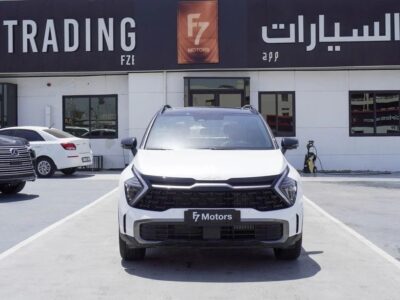 2025 Kia Sportage Kia Sportage 4 Cylinder Engine GCC Specs White Red