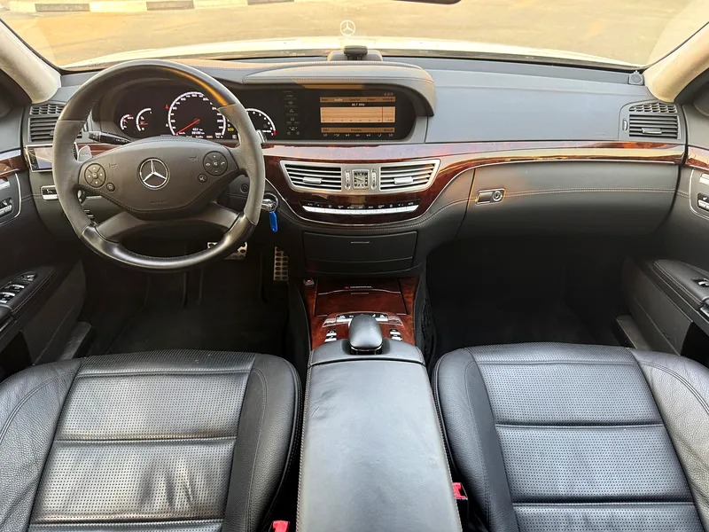 2012 Mercedes-Benz S-Class S 63 AMG in Perfect Condition White Black