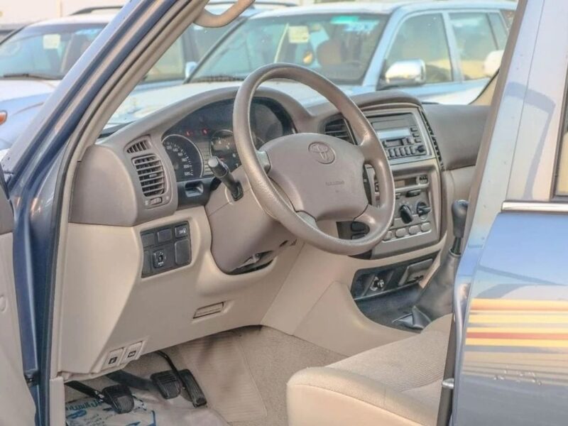 2007 Toyota Land Cruiser GX 4.5L 6 Cylinder Engine 2007 Manual Blue Beige