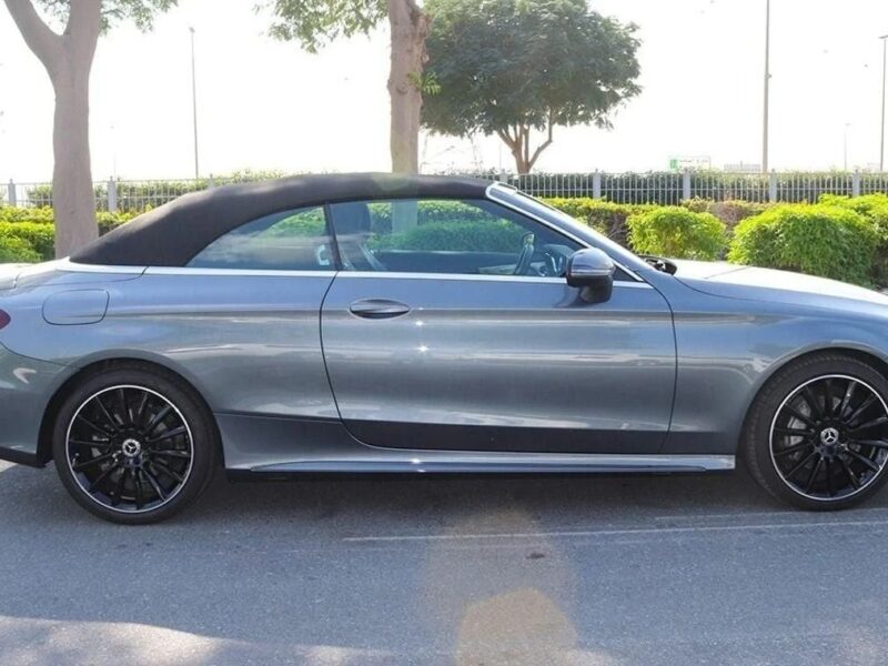 2023 Mercedes-Benz C200 4MATIC Cabriolet 1.5 Liter AWD Grey-Black