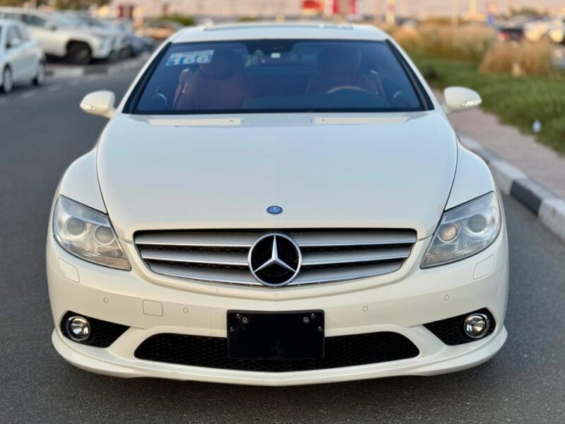 2007 Mercedes-Benz CL 550 5.5-liter V8 engine White Tan