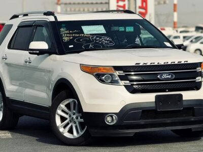 2015 Ford Explorer EcoBoost 4 Cylinder Engine Neat & Clean Car White Black