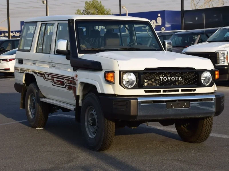 2025 Toyota Land Cruiser LC 78 HARDTOP White Brown Manual