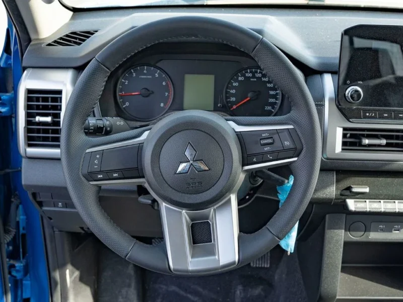 Mitsubishi L200 2025 Mitsubishi L200 2.4L MT Petrol Blue Black