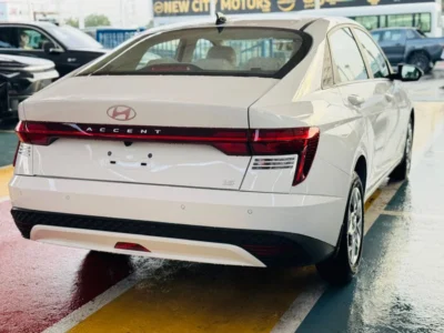 Hyundai Accent HYUNDAI ACCENT 1.5L 4 Cylinders Engine Petrol 2026 White