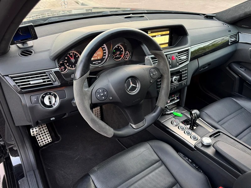 2010 Mercedes-Benz E-Class E 63 AMG Automatic