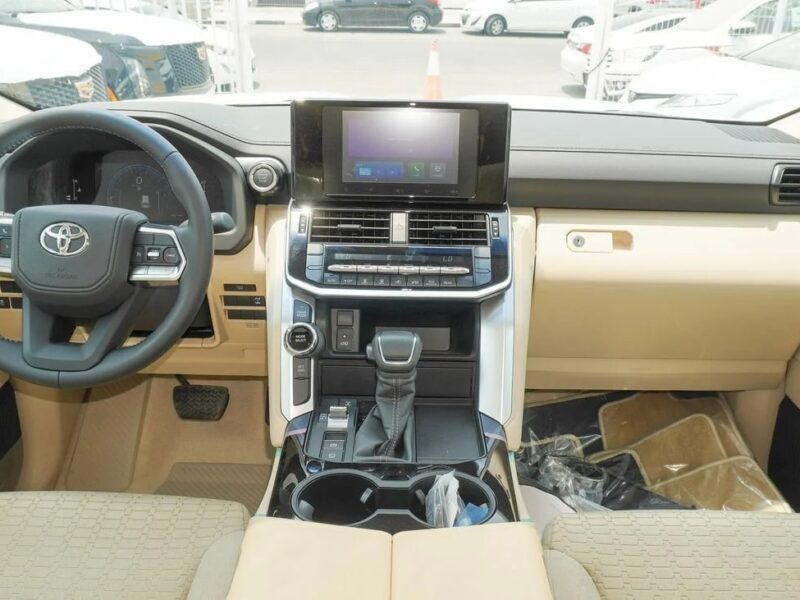 2025 Toyota Land Cruiser GXR 3.5L 6 Cylinder TWIN TURBO White Beige