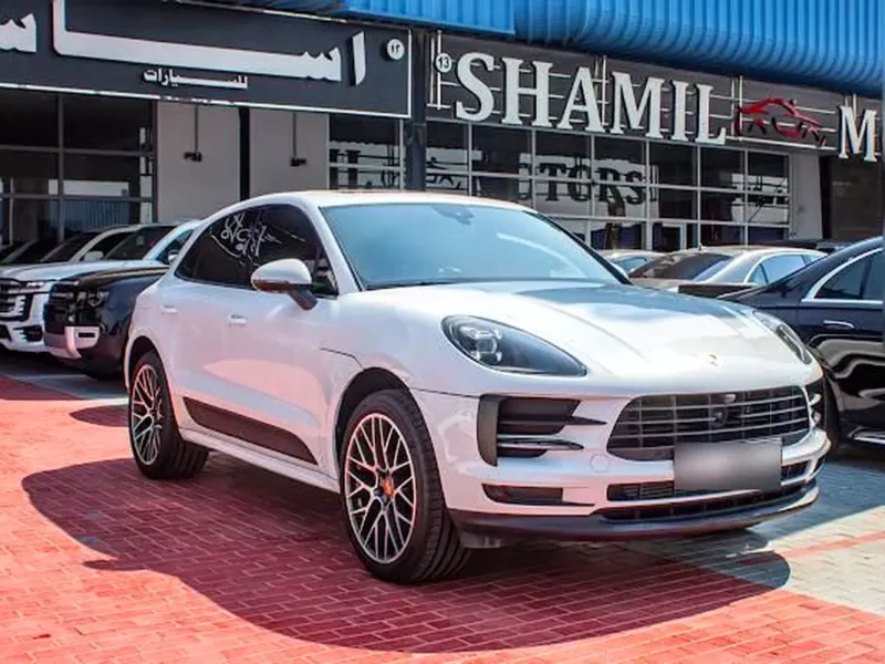 2020 Porsche Macan Standard 4 Cylinders Engine GCC Specs White Red