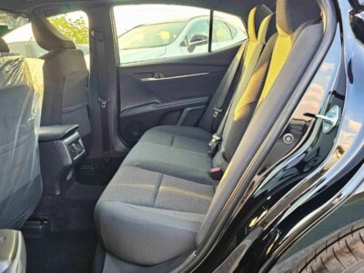 2025 Toyota Camry LE 2.5L V4 Engine PETROL Black Grey GCC