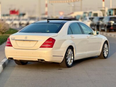 2011 Mercedes-Benz S 350 3.5-liter V6 Engine White Black