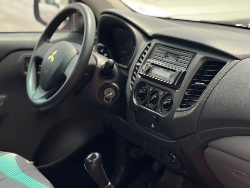 2019 Mitsubishi L200 DIESEL, 4x2, Single Cab White