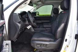 2024 Toyota Tundra Capstone Hybrid V6 3.5L Turbo 4WD White Black