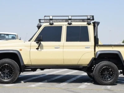 Toyota Land Cruiser Pick Up 4.5L 8 Cylinder 2017 4WD Diesel Manual Beige Grey