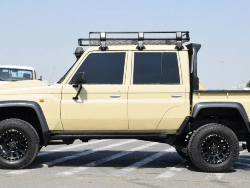 Toyota Land Cruiser Pick Up 4.5L 8 Cylinder 2017 4WD Diesel Manual Beige Grey